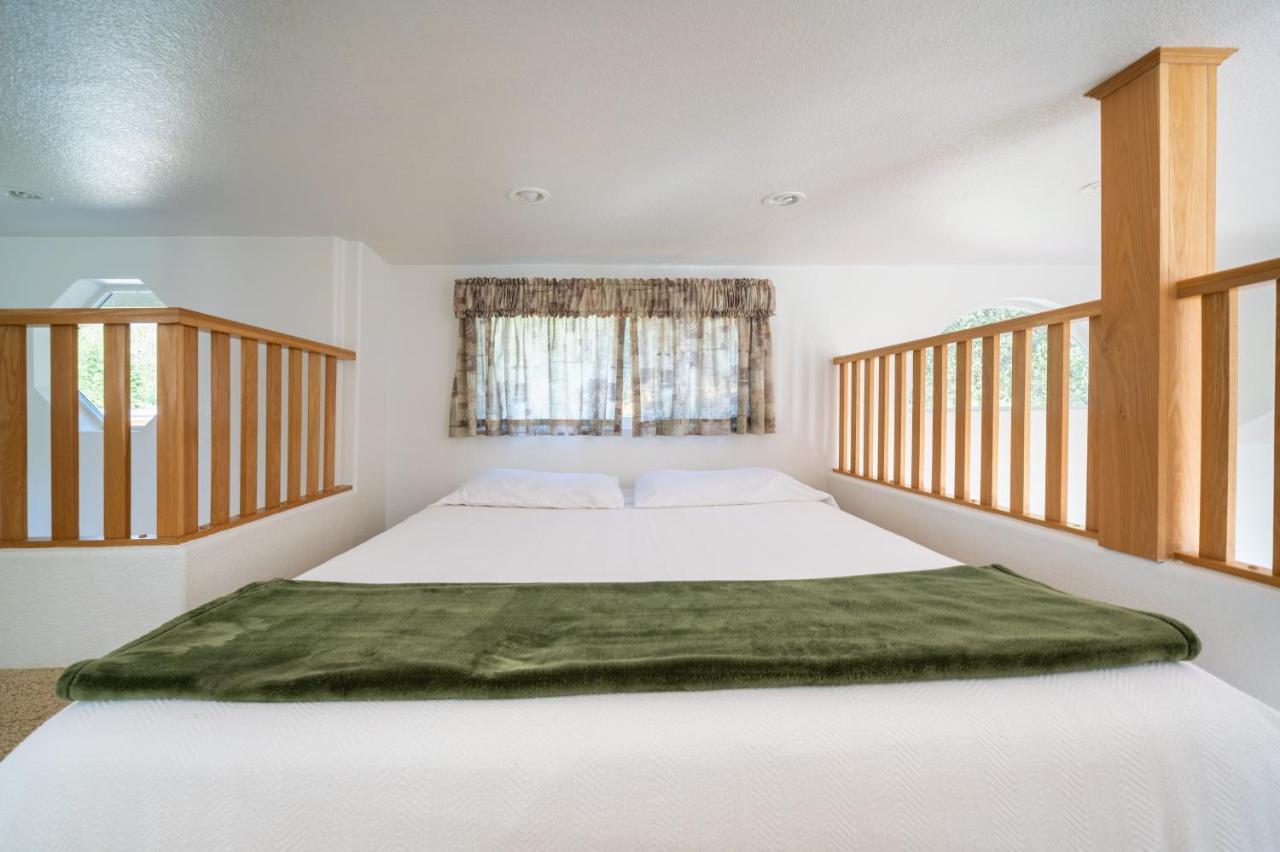Strawhouse Resorts Big Bar Luaran gambar
